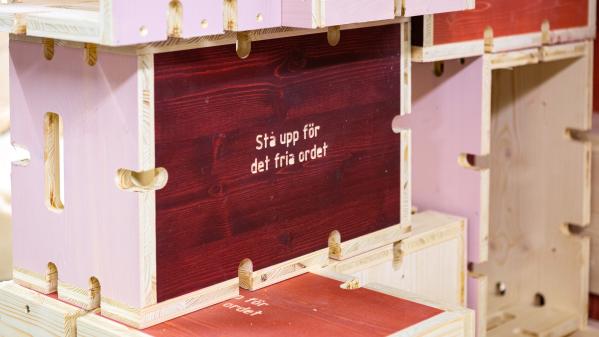 TRIBUN av Studio PANK