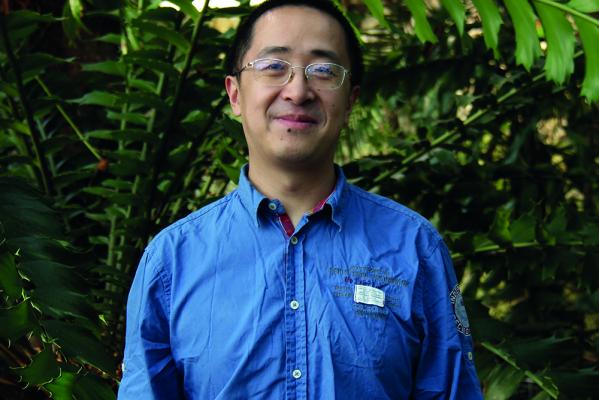 Baozhong Zhang, forskare vid Kemiska institutionen, STEPS forskningsprogram
